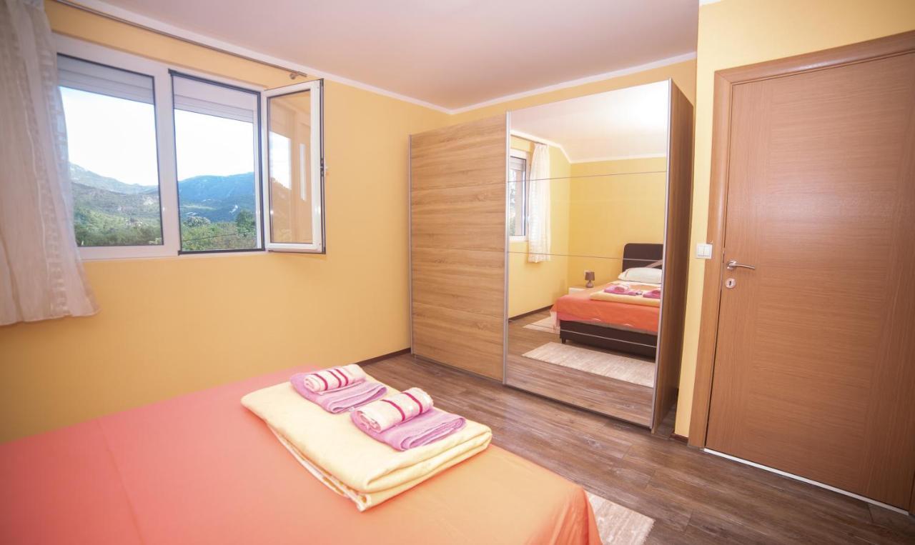 Apartment Milena Virpazar Buitenkant foto