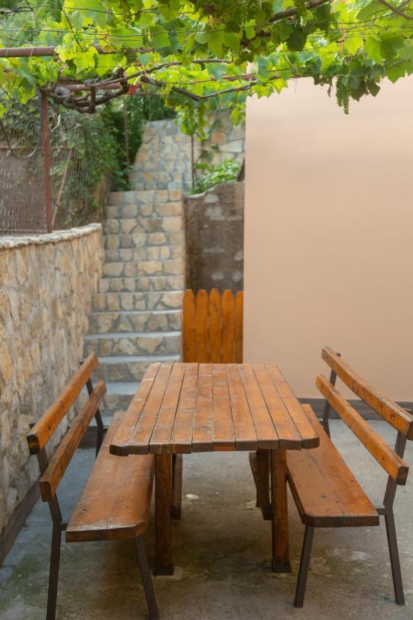 Apartment Milena Virpazar Buitenkant foto