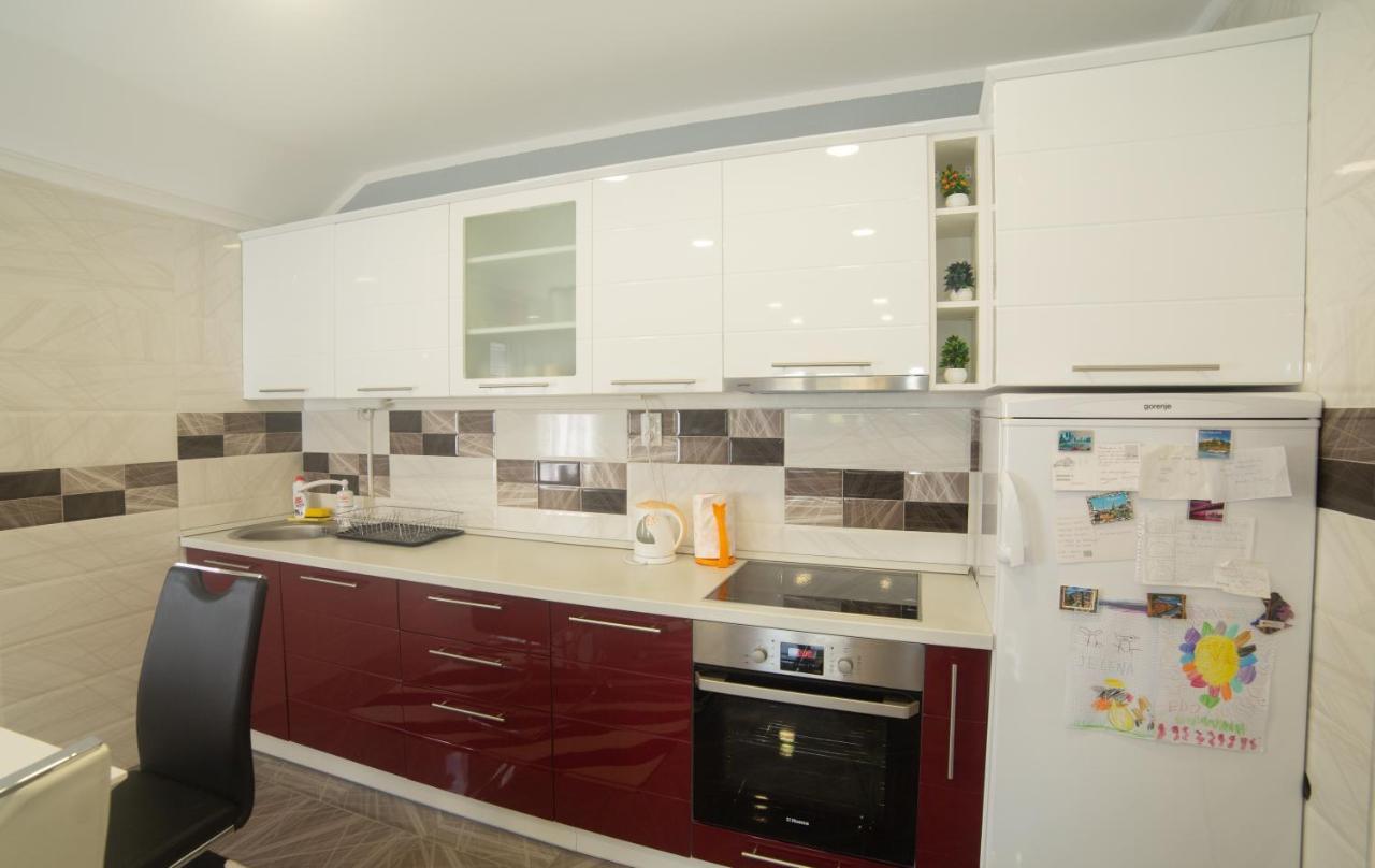 Apartment Milena Virpazar Buitenkant foto
